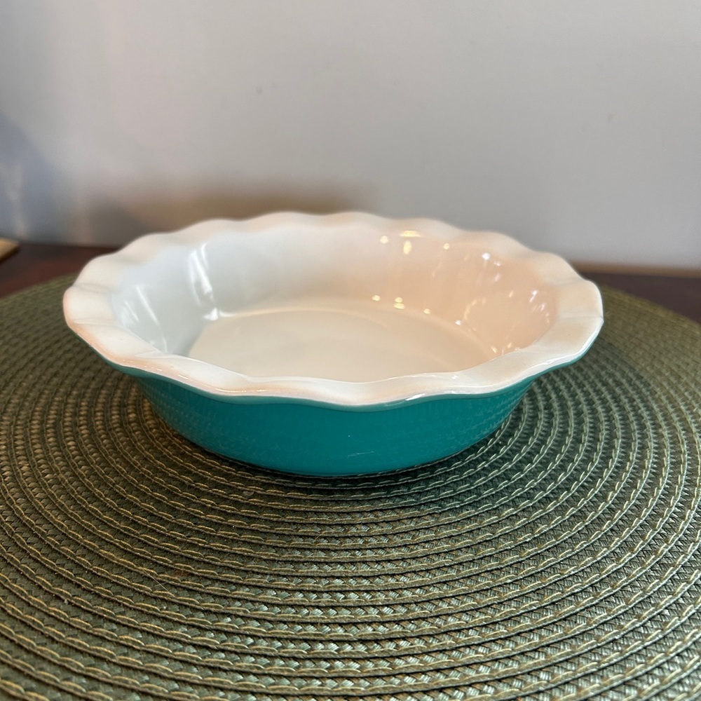WAVY EDGE SMALL PIE PLATE TURQ BLUE  STONEWARE PERSONAL 6 1/4” PREOWNED NO FLAWS
